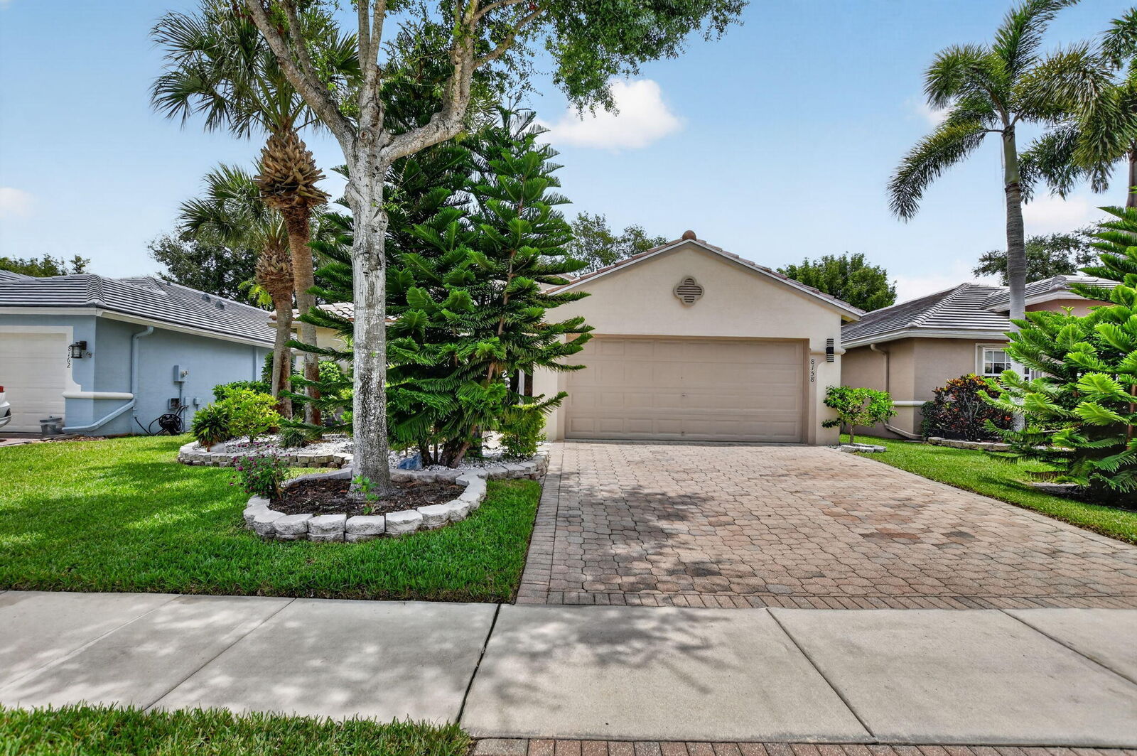 Property Photo: 8158 Duomo Circle FL 33472