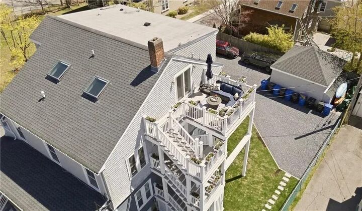 Property Photo: 419 Broadway 5 RI 02840