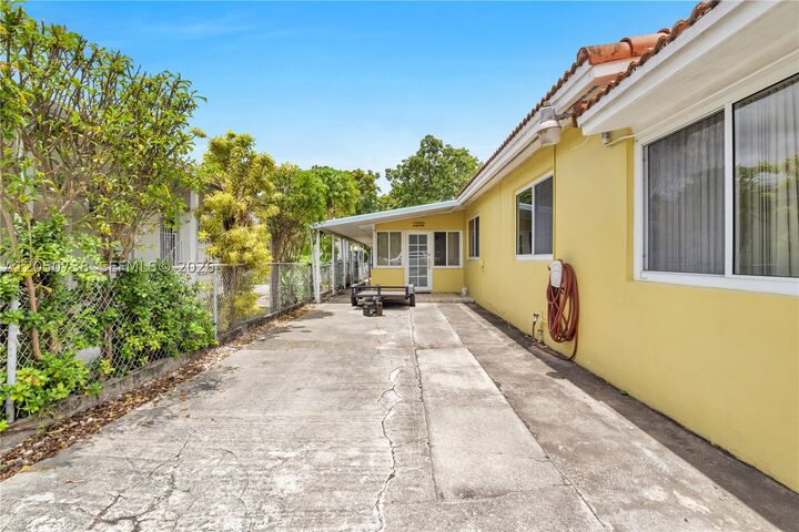 Property Photo:  1052 NW 25th Ave  FL 33125 