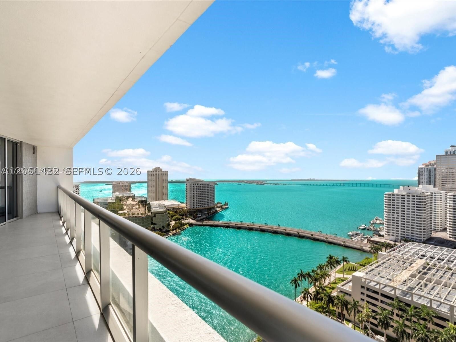 Property Photo:  495 Brickell Ave 2305  FL 33131 