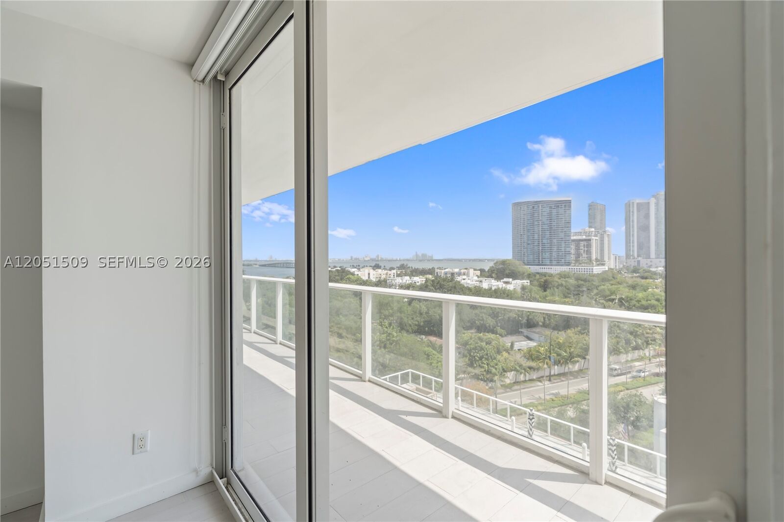 Property Photo: 4250 Biscayne Blvd 1018 FL 33137