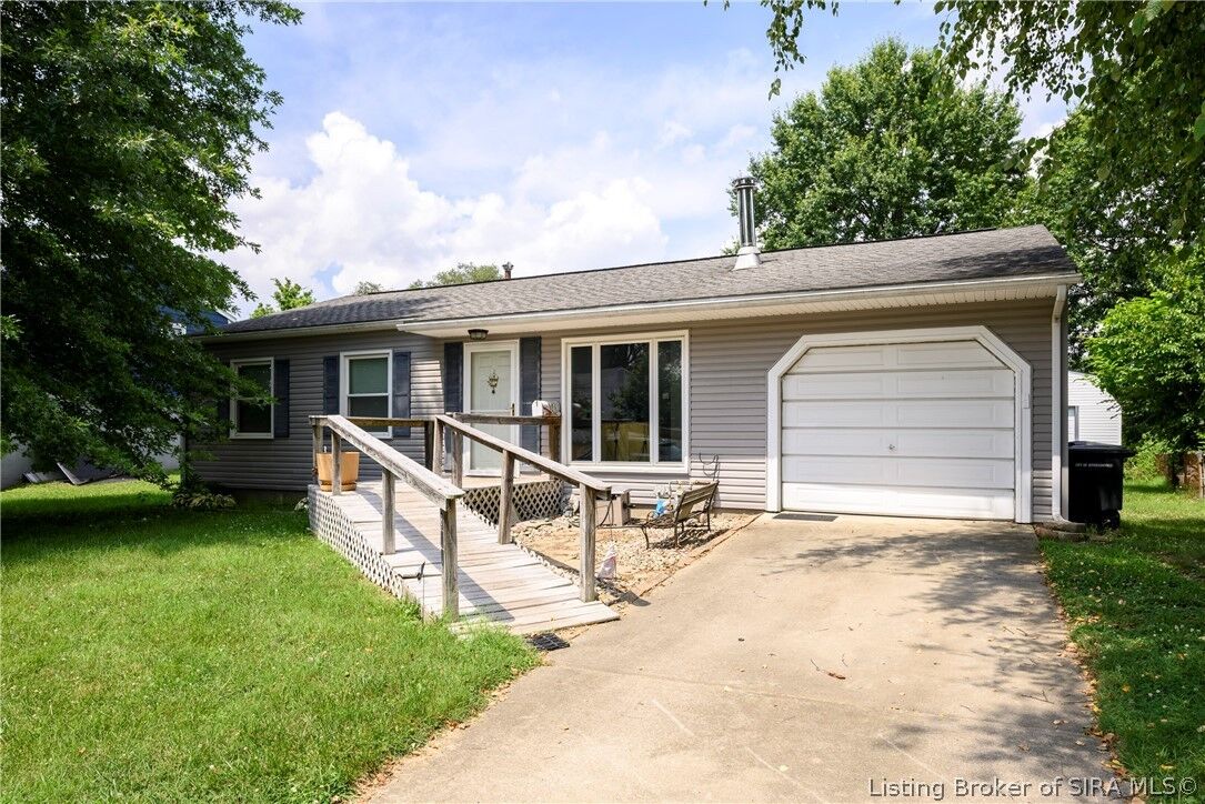 Property Photo:  818 Lilly Lane  IN 47130 