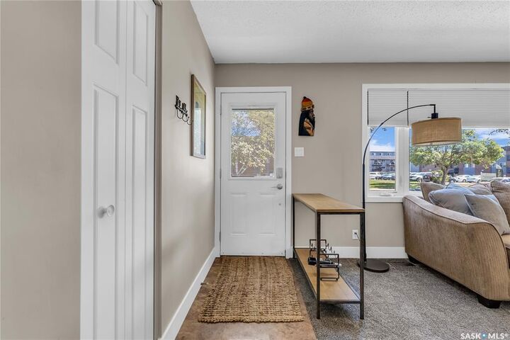 Property Photo: 1037 Matheson Drive SK S7L 3Y9