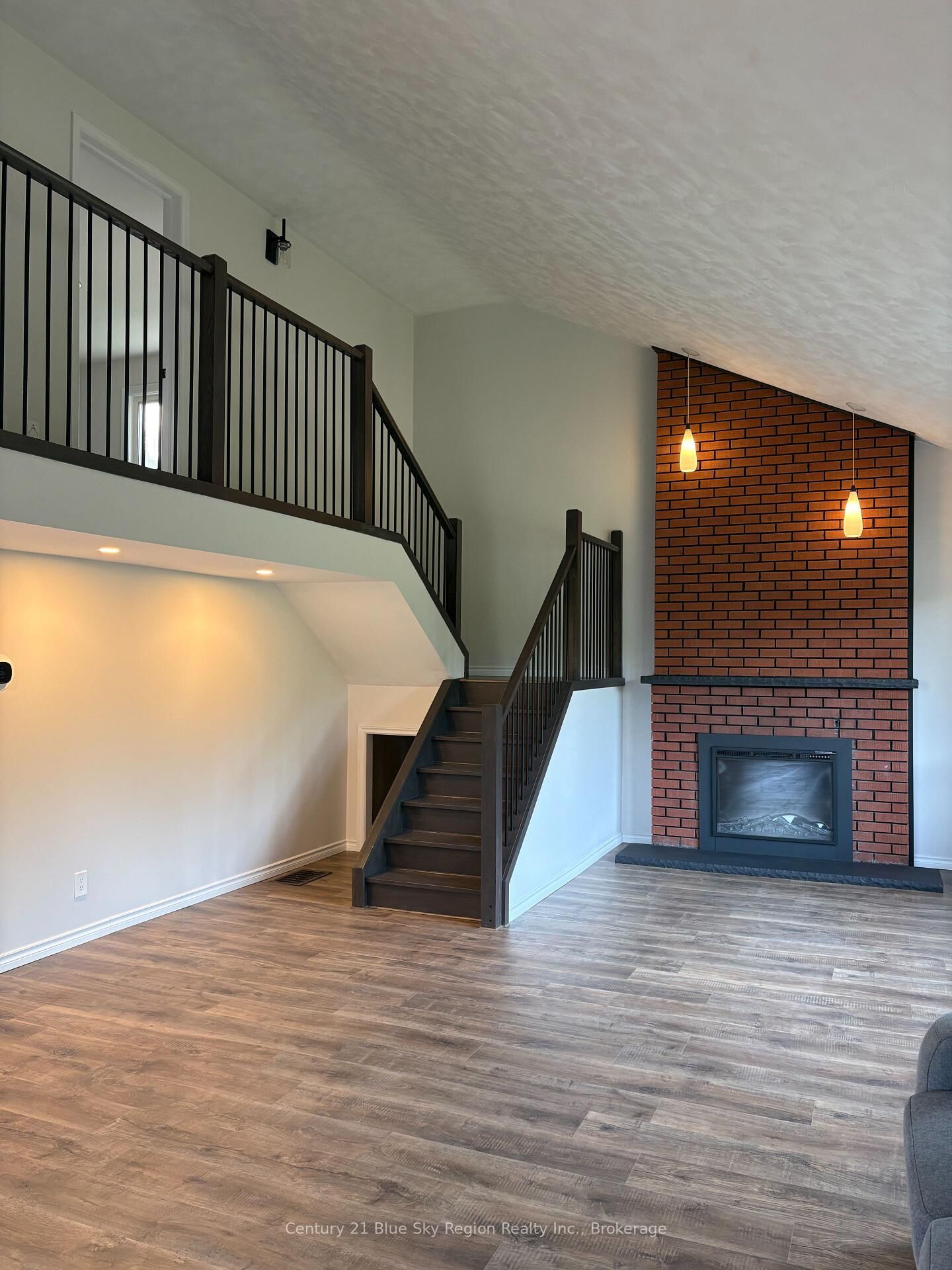 Property Photo: 444 Lansdowne Street E ON P0H 1H0