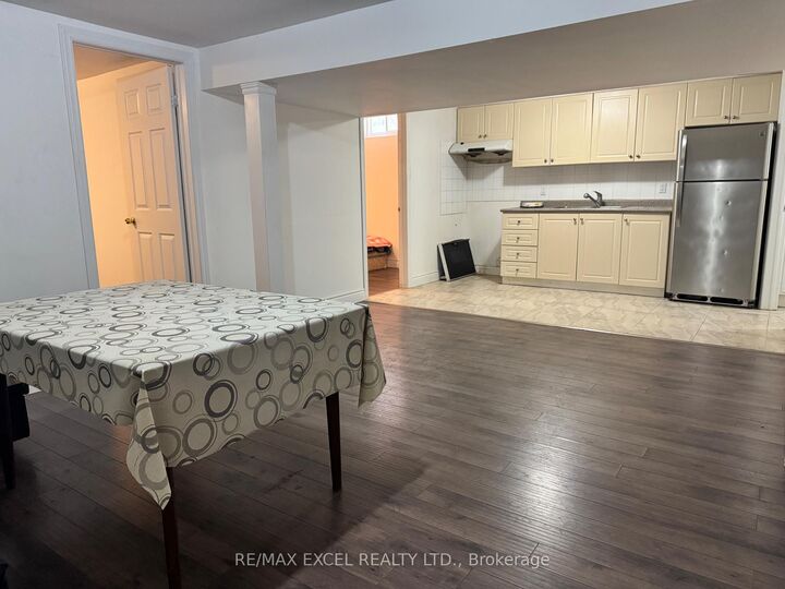 Property Photo:  30 Marion Crescent  ON L3P 6E5 