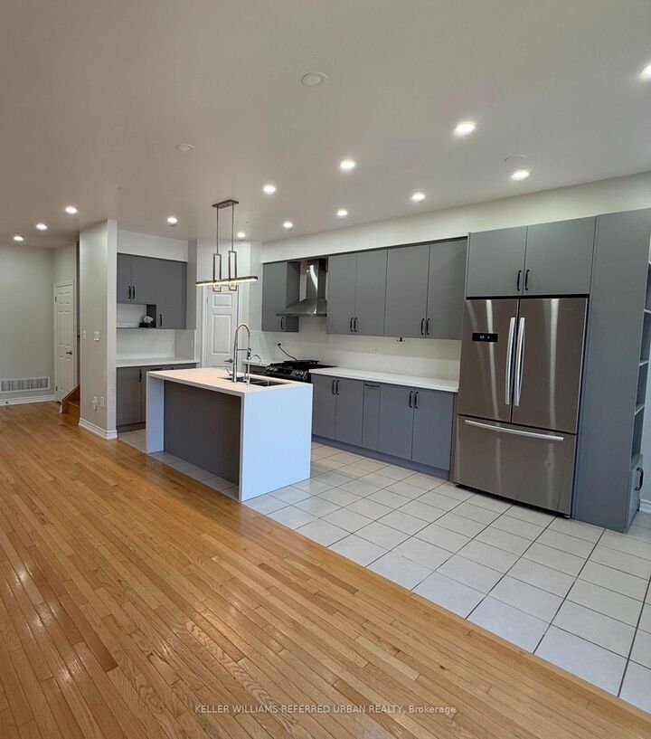 Property Photo: 13313 Bathurst Street ON L4E 0Z6