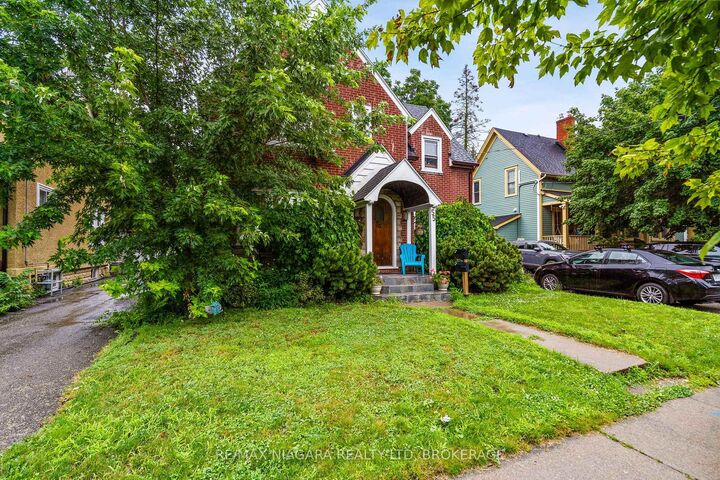 Property Photo:  55 Maple Street  ON L2R 2A8 