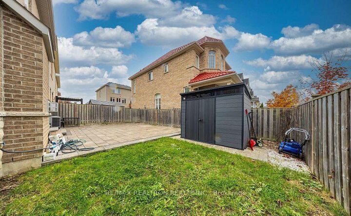 Property Photo: 16 Snowling Drive W ON L1Z 0M2