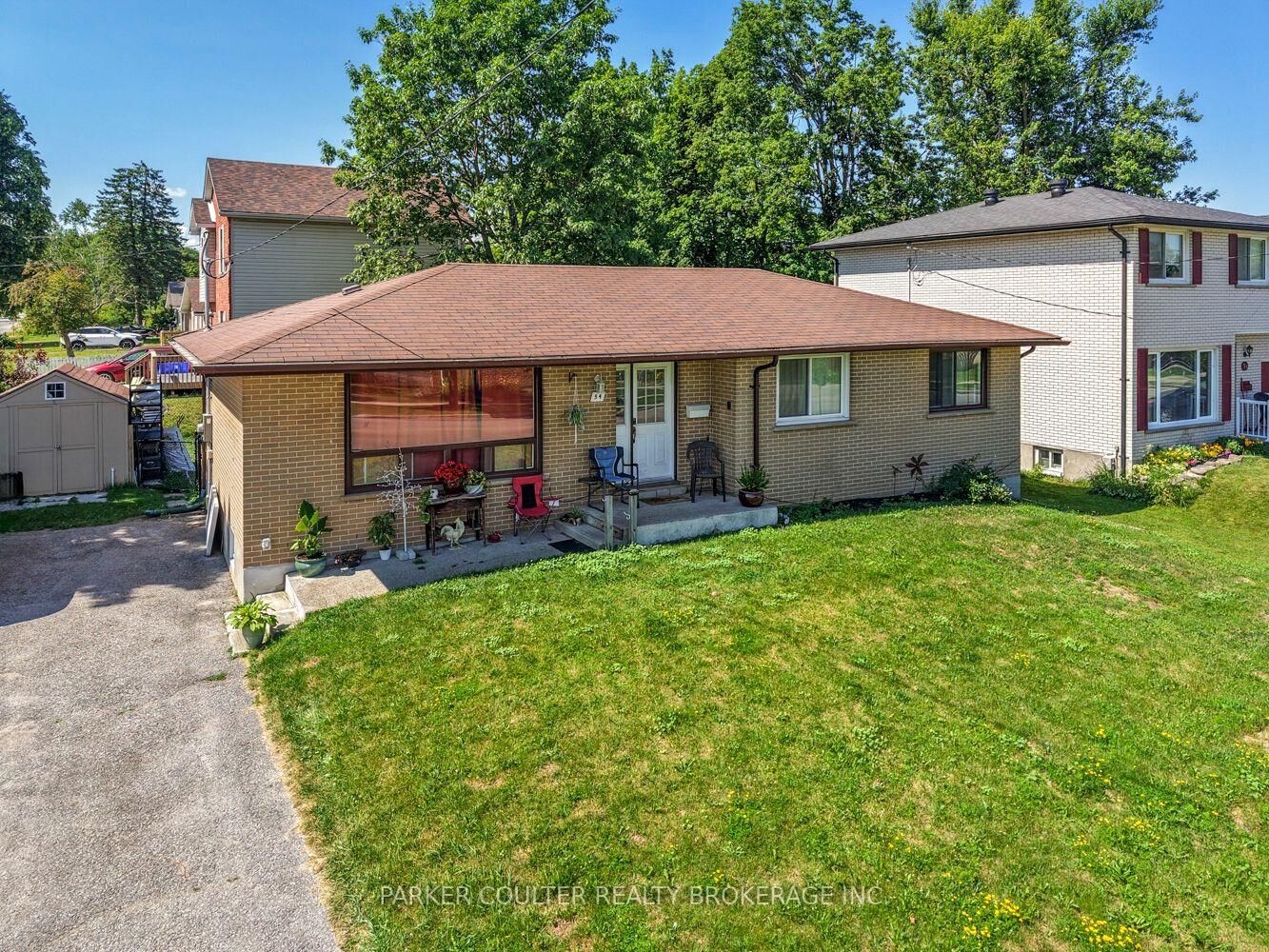 Property Photo:  54 Ferris Lane  ON L4M 2Y3 
