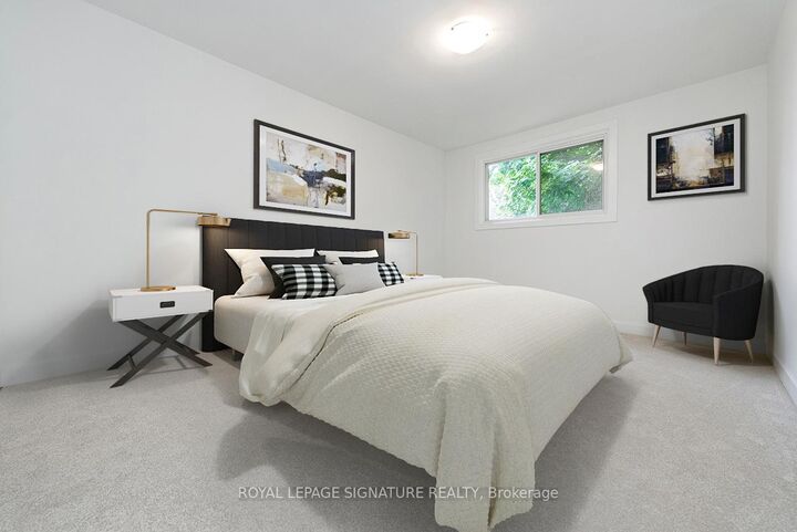 Property Photo: 88 Tunbridge Crescent 49 ON L8W 1L3