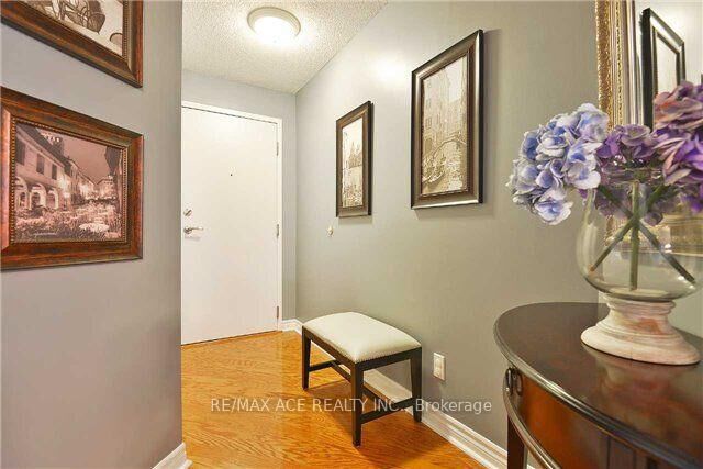 Property Photo: 2261 Lake Shore Boulevard W 301 ON M8V 3X1