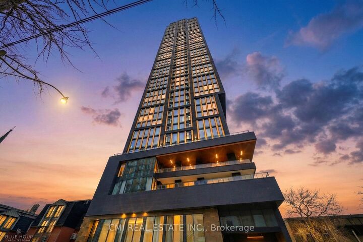 319 Jarvis Street 3207 — photo 1