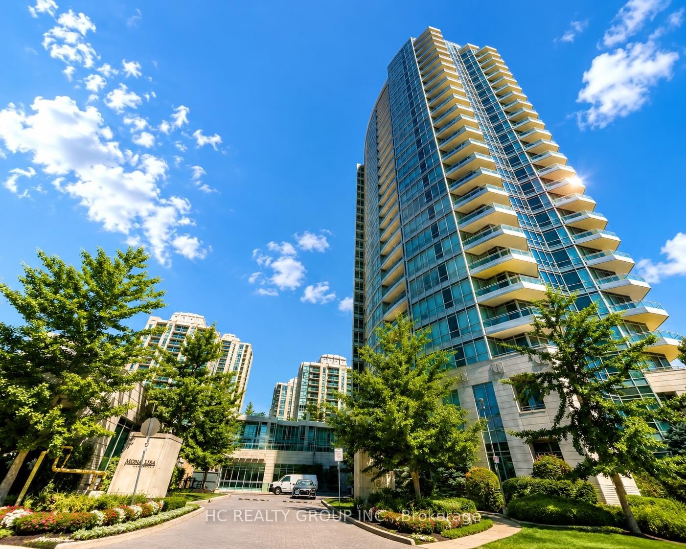Property Photo: 18 Holmes Avenue 2103 ON M2N 0E1