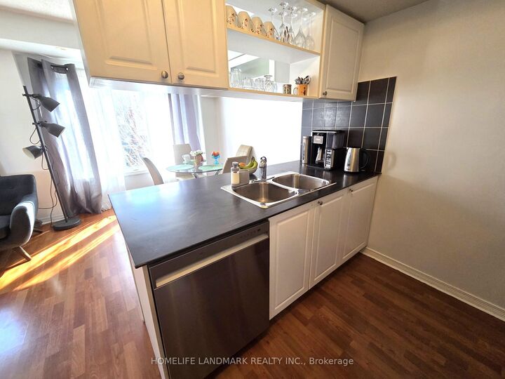 Property Photo: 74 Munro Street 2 ON M4M 2S9