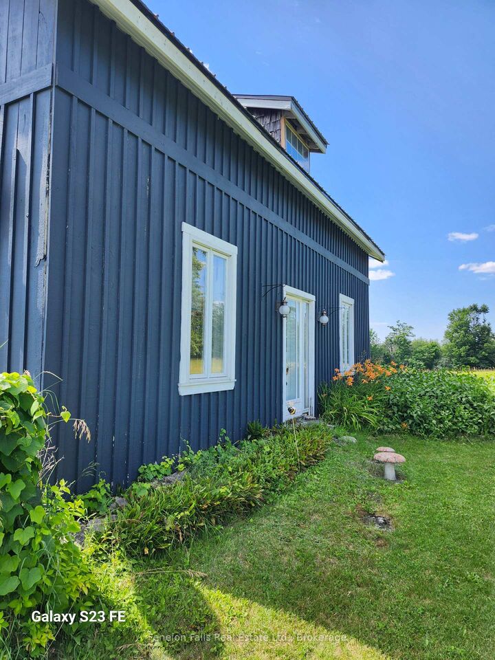Property Photo: 705 Bulmers Road ON K0M 1N0