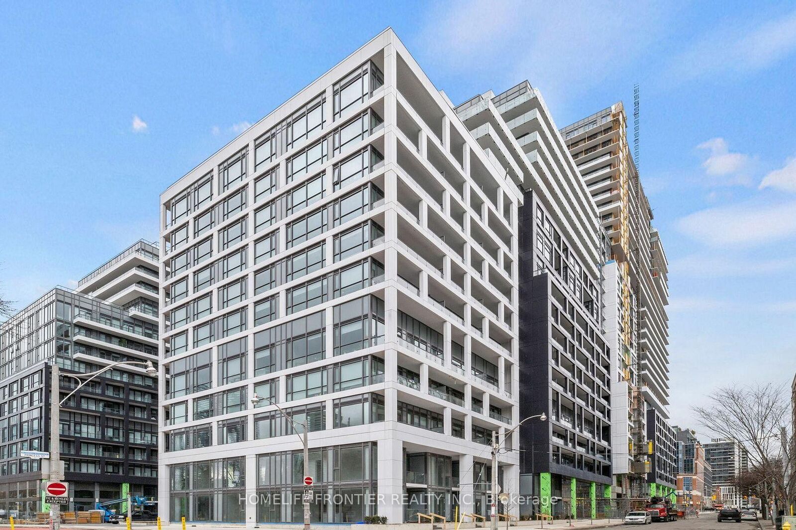 Property Photo: 121 Lower Sherbourne Street 1247 ON M5A 4J4