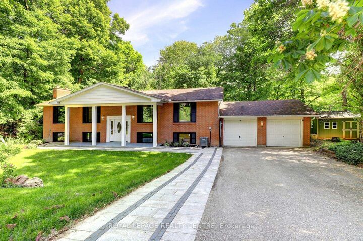 69 Glenda Jane Drive — photo 1
