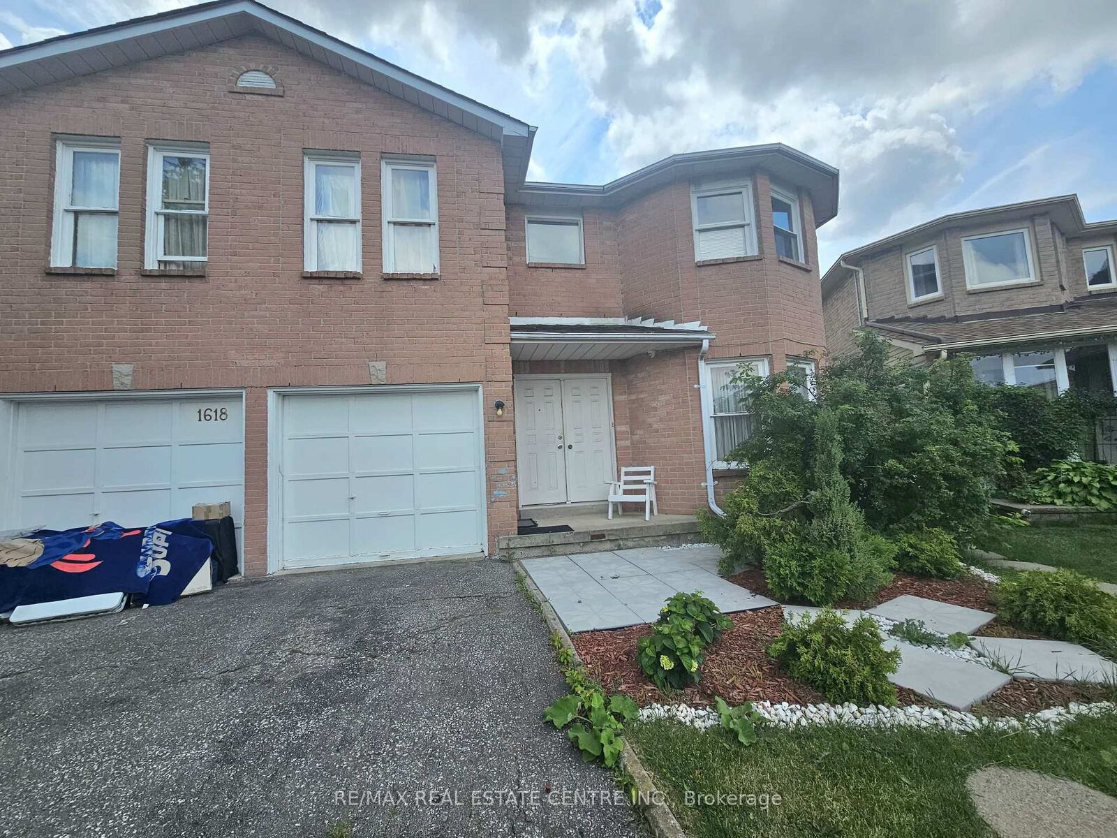Property Photo:  1618 Mistburn Court #2  ON L5M 3X3 