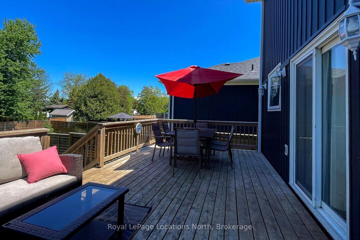 Property Photo:  225 Quebec Street  ON L0M 1S0 