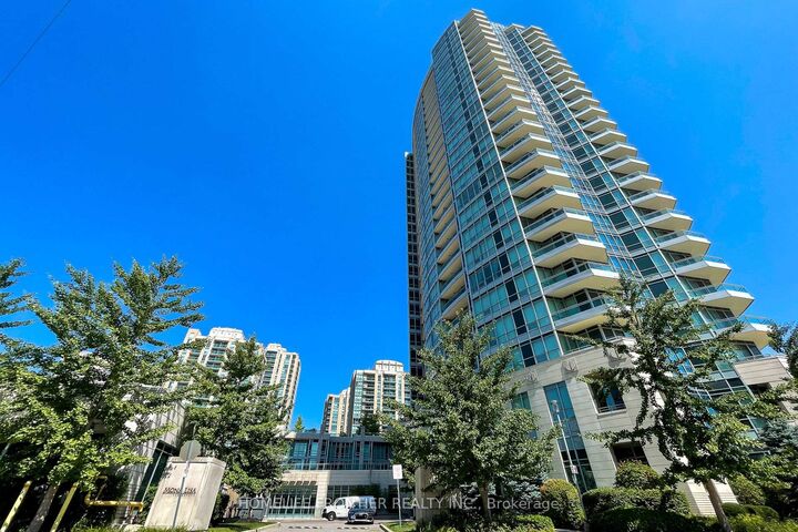 Property Photo: 18 Holmes Avenue 1712 ON M2N 0E1