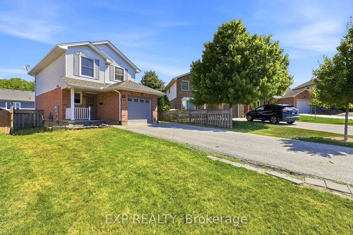 Property Photo: 111 Gerald Crescent ON N5Z 5A4