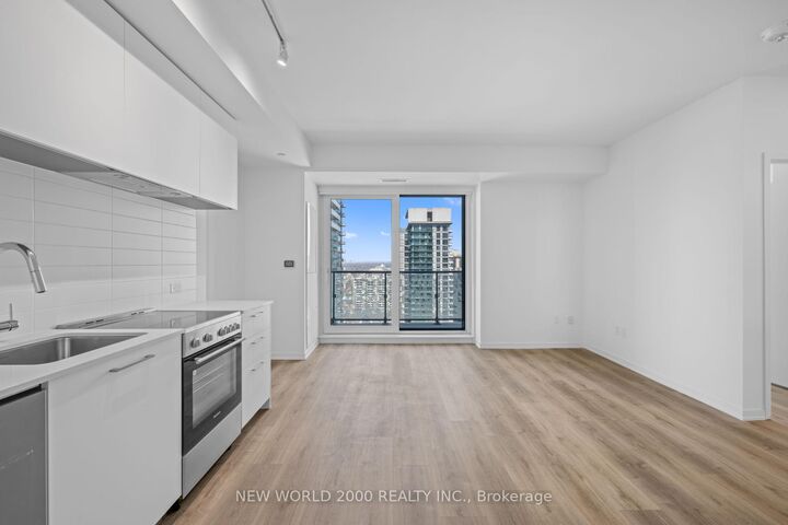 Property Photo:  101 Roehampton Avenue 1512  ON M4P 2W2 