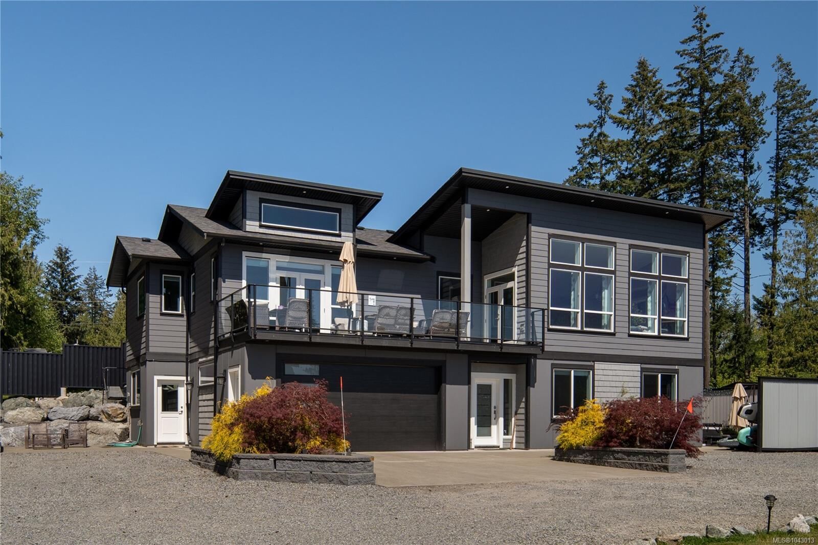 Property Photo: 2639 Katy's Cres BC V0R 2W0