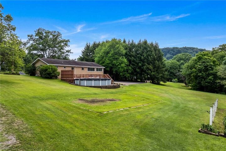 Property Photo:  546 Backbone Rd  PA 15026 