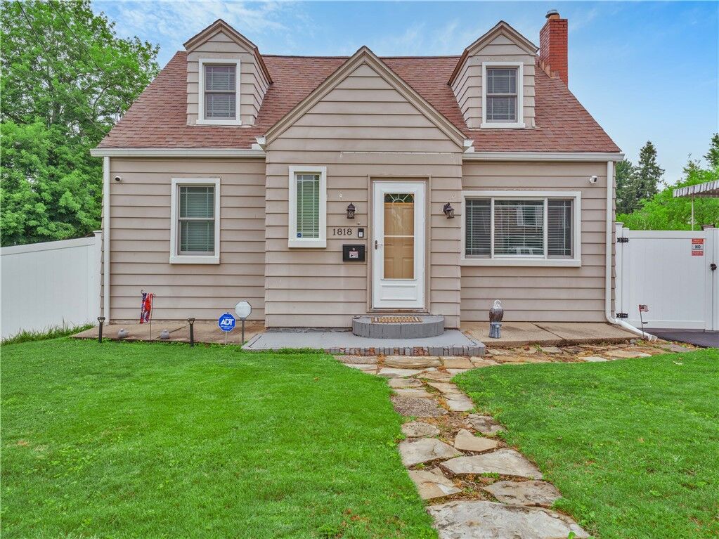 Property Photo:  1818 Filmore Street  PA 15001 