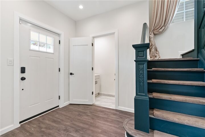 Property Photo:  445 N School St  PA 15202 