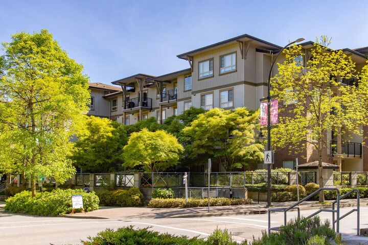 Property Photo: 2346 McAllister Avenue 211 BC V3C 2B1
