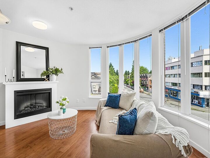 Property Photo: 3089 Oak Street 309 BC V6H 2K8