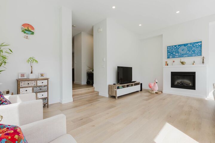 Property Photo:  1125 Kensal Place 112  BC V3B 0G3 