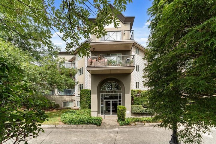 32725 George Ferguson Way 222 — photo 1