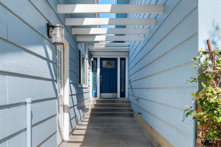Property Photo:  409 Linden Dr  ID 83501 