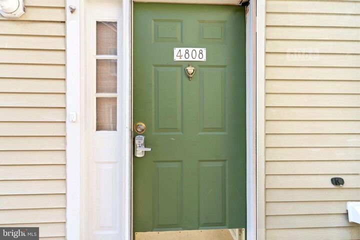 Property Photo:  4808 Colonel Brooke Court 304  MD 20772 