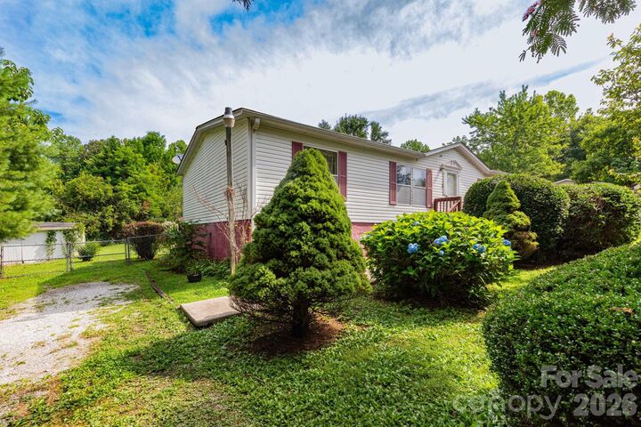 Property Photo:  44 Double D Drive  NC 28731 