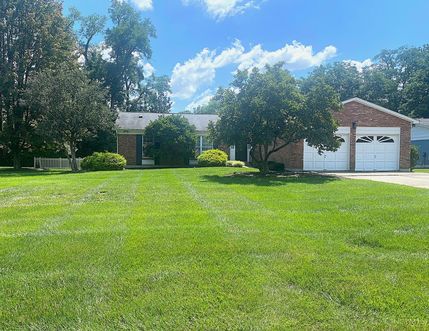 Property Photo:  7513 Golf Green Drive  OH 45242 