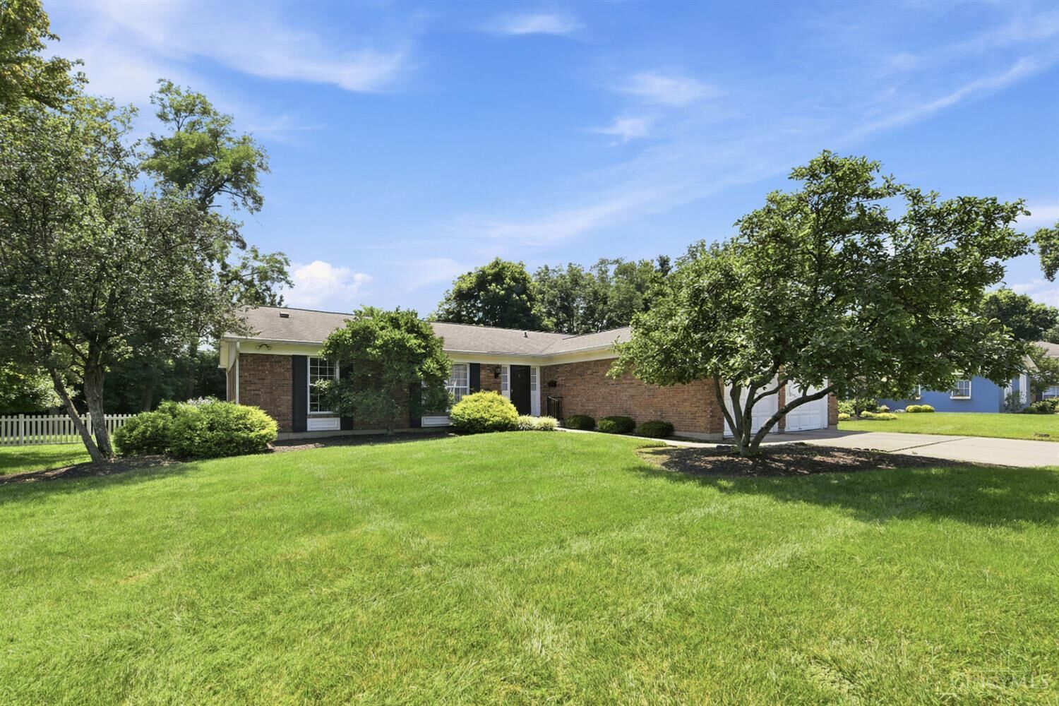 Property Photo: 7513 Golf Green Drive OH 45242