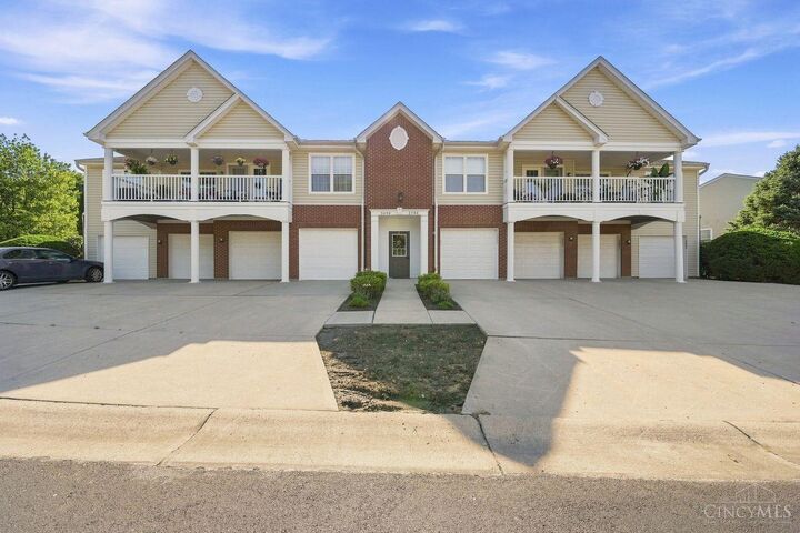 Property Photo:  3700 Chestnut Park Lane  OH 45002 