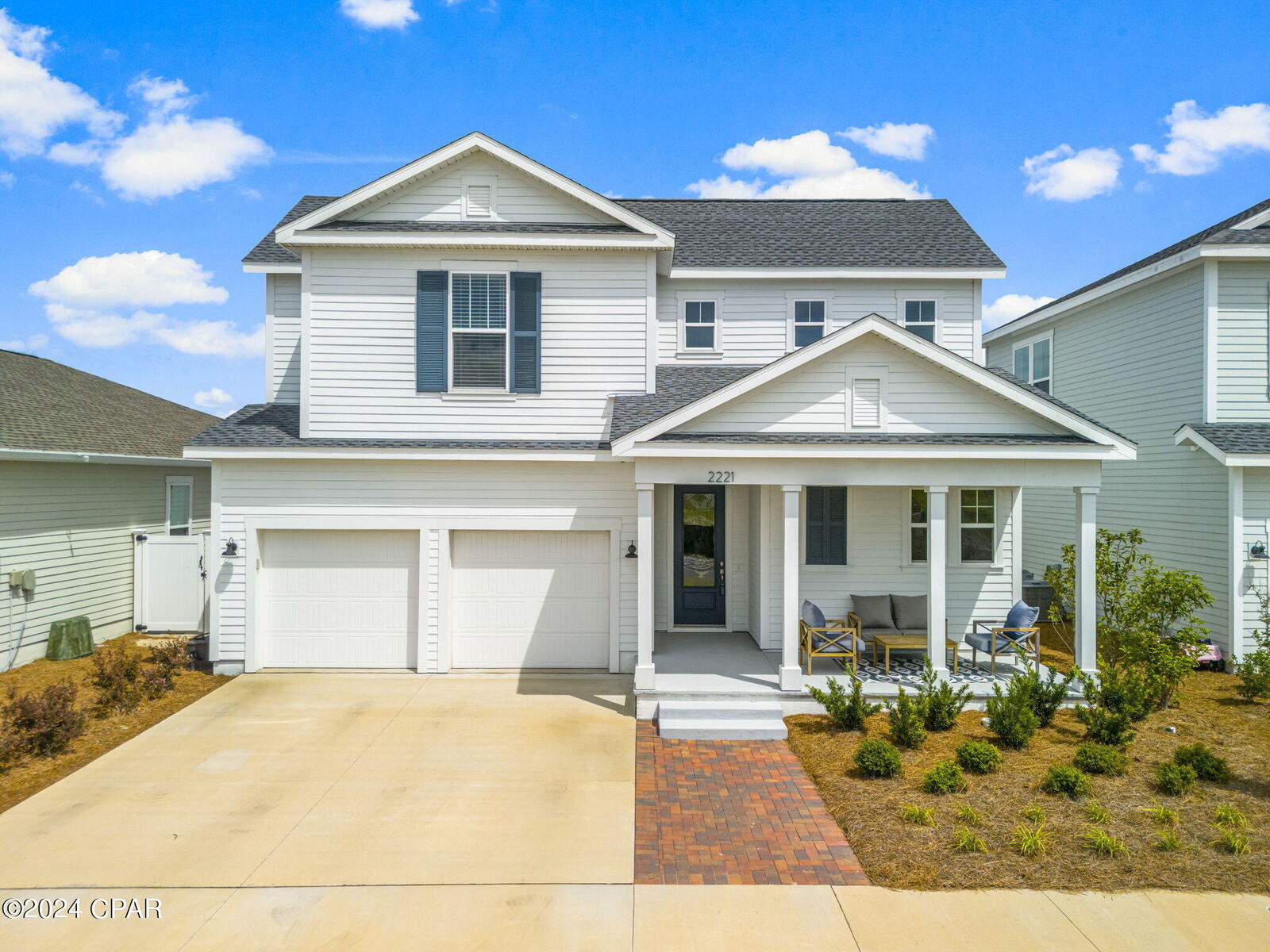 Property Photo: 2221 Warbler Street FL 32405