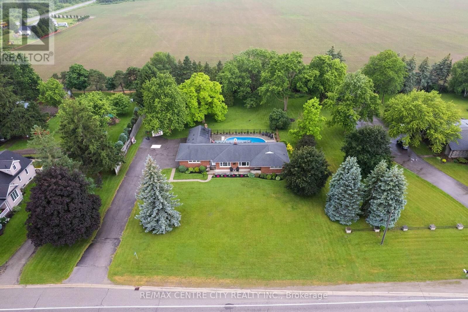Property Photo: 196873 19th Line ON N0M 2G0