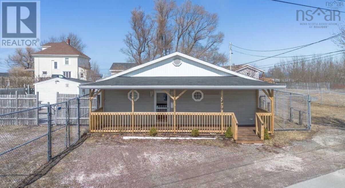 Property Photo: 3479 Plummer Avenue NS B1H 1Z9