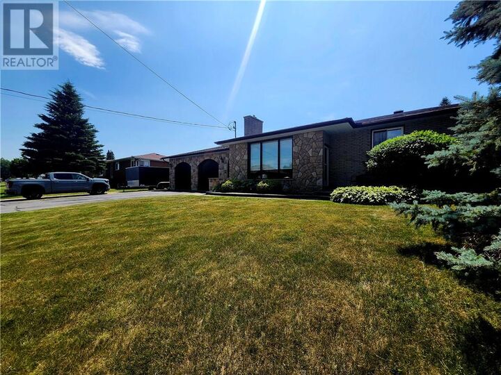 Property Photo: 43 Ontario Street ON P0M 1L0