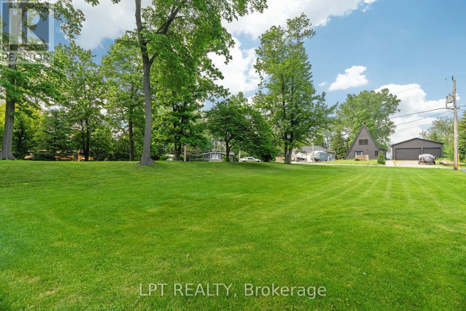 Property Photo:  8459 Adams Court  ON N0M 1T0 
