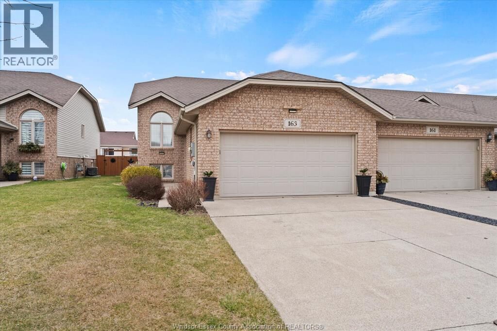 Property Photo:  163 Antonio Court  ON N8H 5P5 
