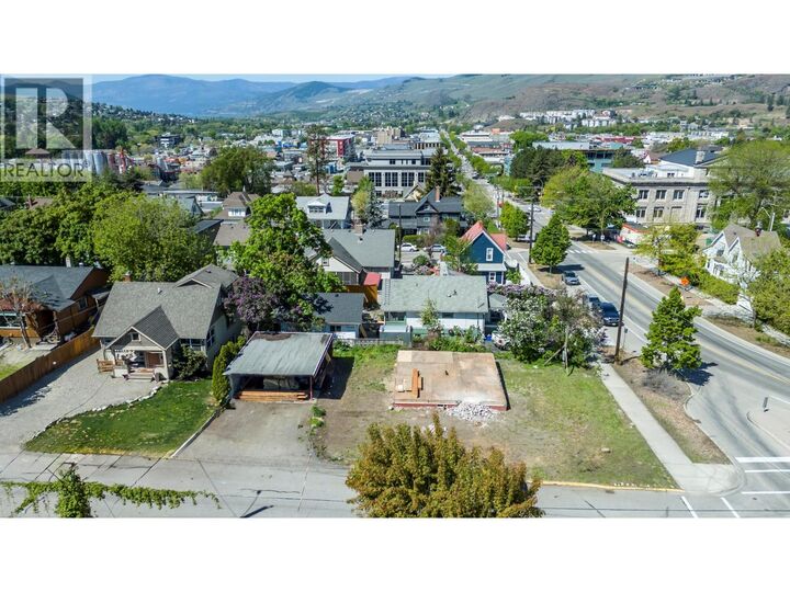Property Photo:  2-2500 30 Avenue  BC V1T 2B3 