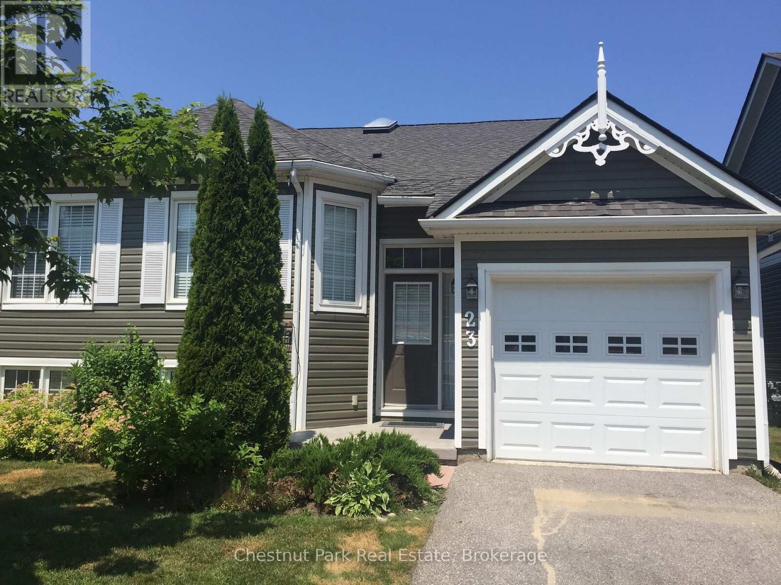 Property Photo: 23 Green Briar Drive ON L9Y 5H9