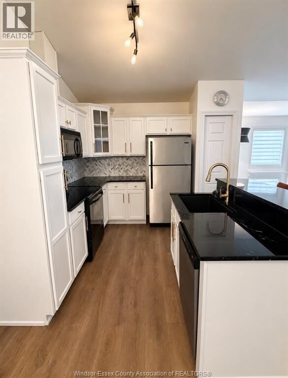 Property Photo: 2289 Bethlehem Avenue ON N9E 4W9