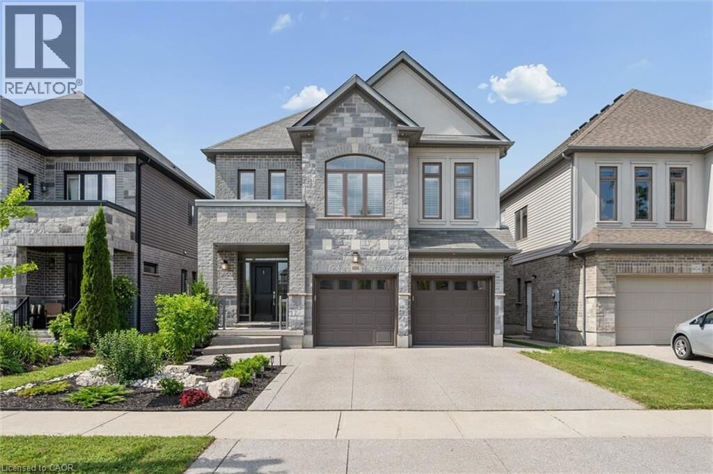 Property Photo: 606 Pinery Trail ON N2V 2Y6